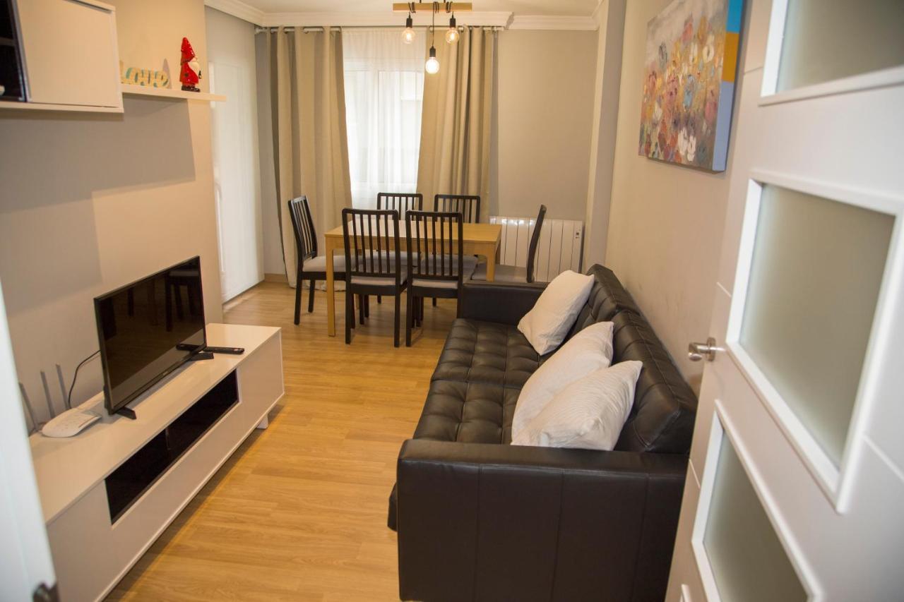 Apartamento Reus 2 - Parking Gratuito Luaran gambar
