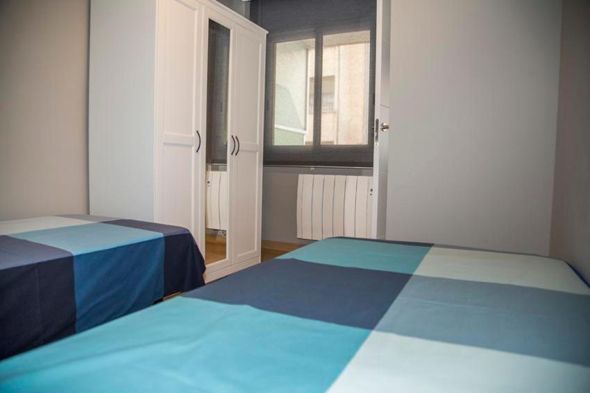 Apartamento Reus 2 - Parking Gratuito Luaran gambar